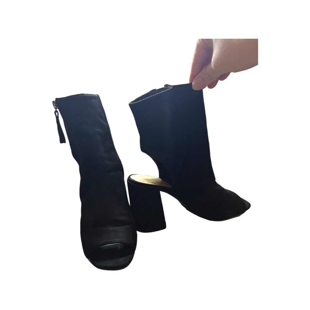 Heel Booties